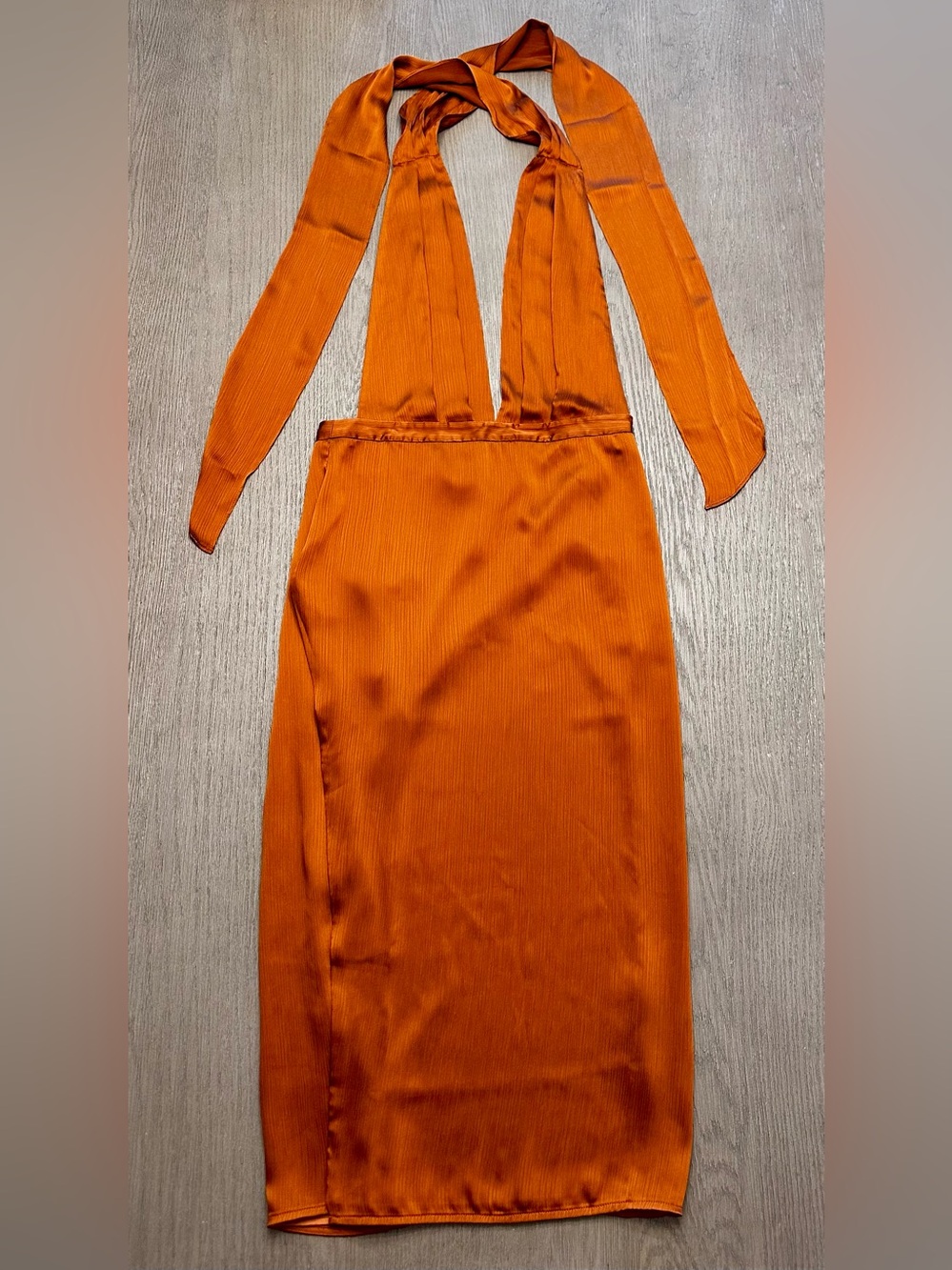 NWT NBD Holden Midi Dress Bronze Satin Halter Deep Plunge Side Slit Size M - Picture 2 of 7